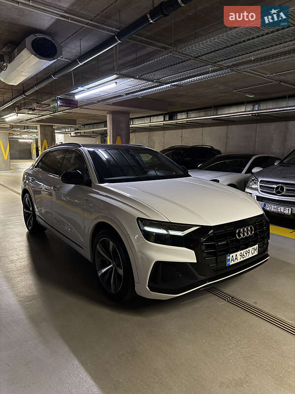 Audi Q8 2019