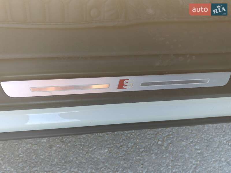 Внедорожник / Кроссовер Audi Q8 2019 в Жовкве