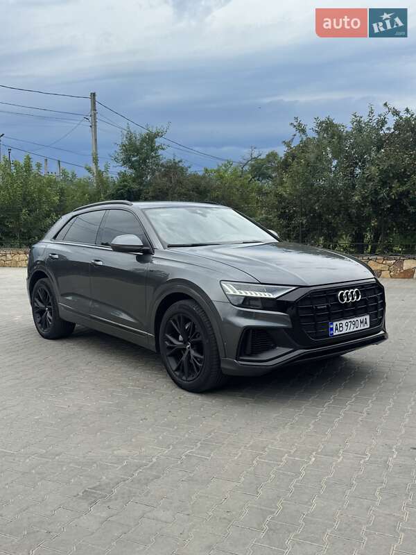 Внедорожник / Кроссовер Audi Q8 2020 в Виннице