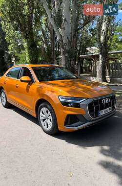 Внедорожник / Кроссовер Audi Q8 2019 в 