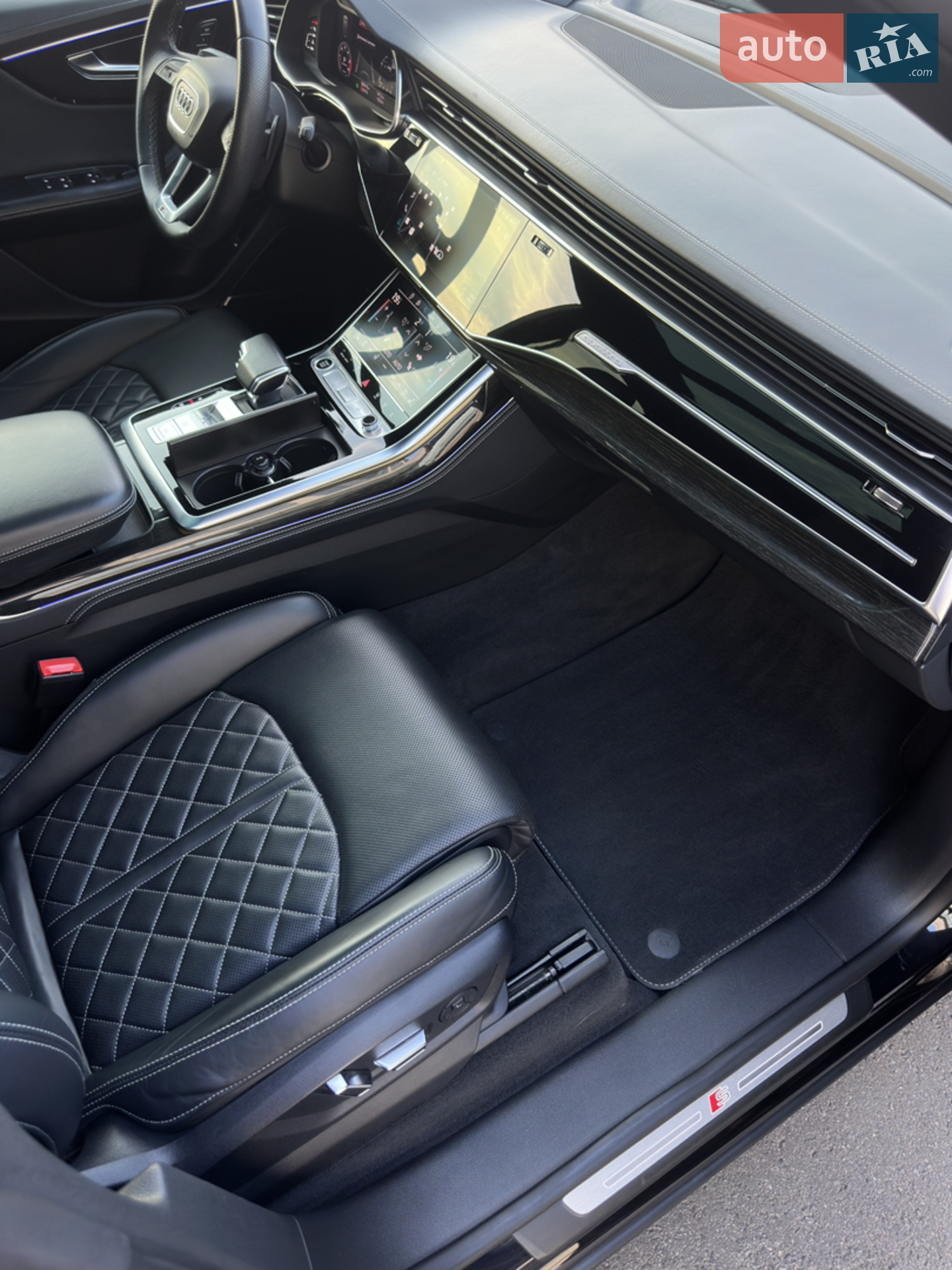 2021 Audi Q8 - мініатюра 24