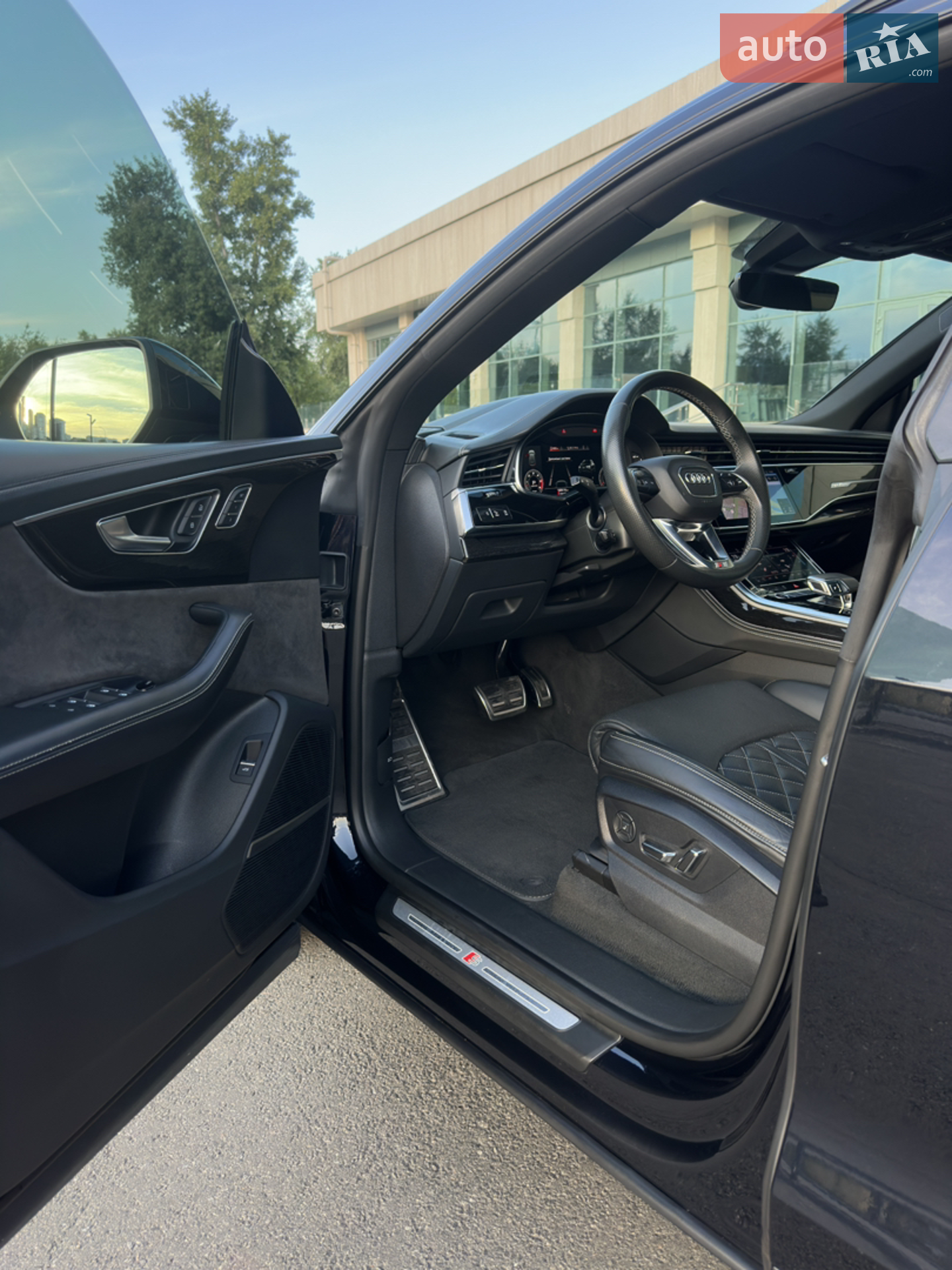 2021 Audi Q8 - мініатюра 16