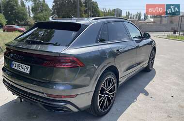 Внедорожник / Кроссовер Audi Q8 2020 в 