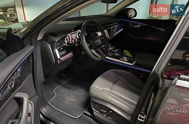 Внедорожник / Кроссовер Audi Q8 2020 в 
