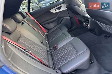 Внедорожник / Кроссовер Audi Q8 2024 в 