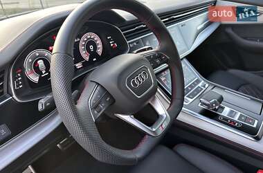 Внедорожник / Кроссовер Audi Q8 2024 в 