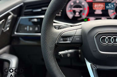 Внедорожник / Кроссовер Audi Q8 2024 в 