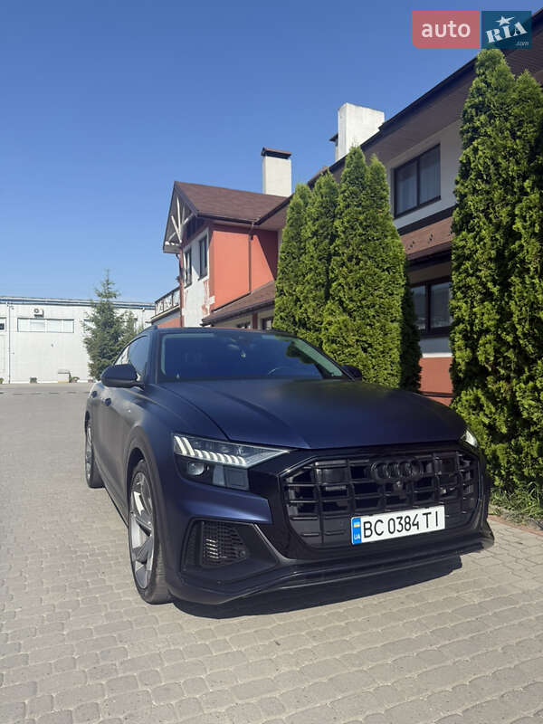 Внедорожник / Кроссовер Audi Q8 2018 в Львове
