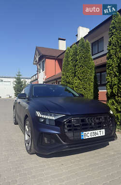 Внедорожник / Кроссовер Audi Q8 2018 в 