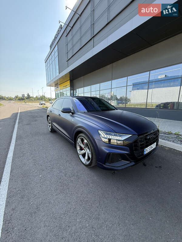 Внедорожник / Кроссовер Audi Q8 2018 в Львове