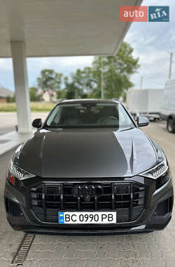 Внедорожник / Кроссовер Audi Q8 2019 в 