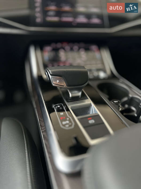 Внедорожник / Кроссовер Audi Q8 2019 в Львове фото 20 Внедорожник / Кроссовер Audi Q8 2019 в Львове