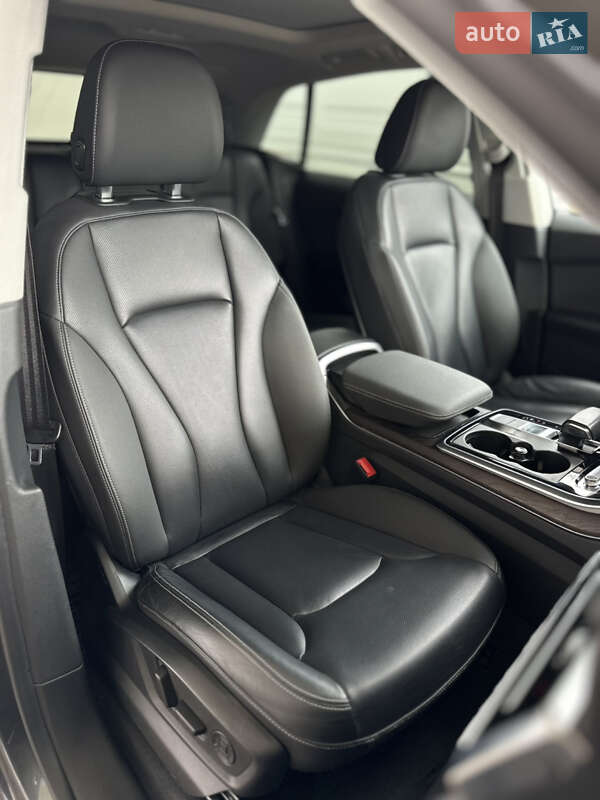 Внедорожник / Кроссовер Audi Q8 2019 в Львове фото 31 Внедорожник / Кроссовер Audi Q8 2019 в Львове