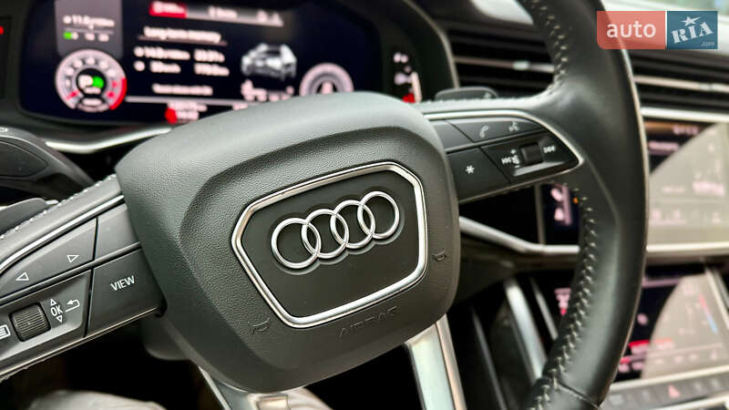 Внедорожник / Кроссовер Audi Q8 2018 в Шептицькому