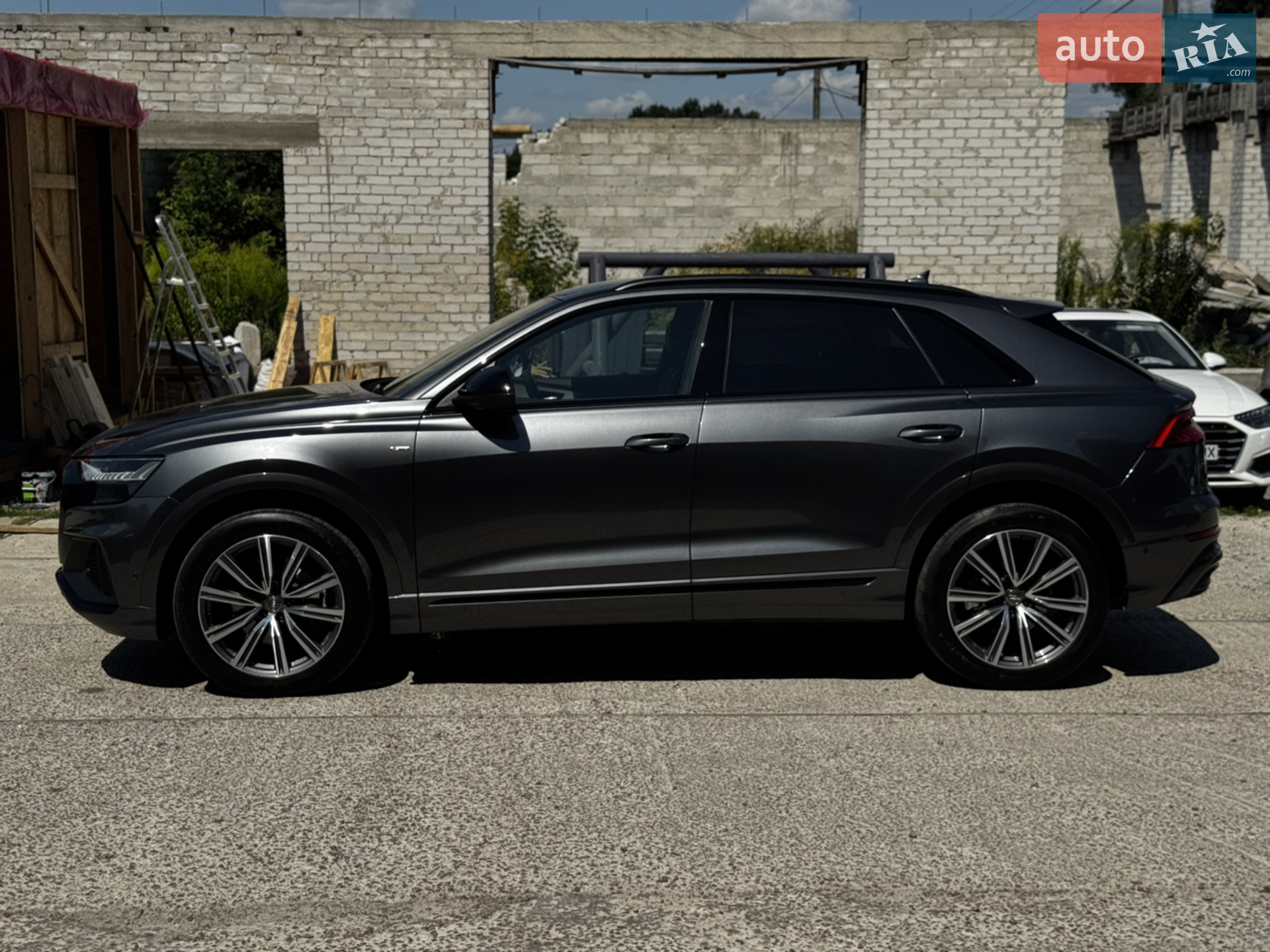 2020 Audi Q8 - мініатюра 8