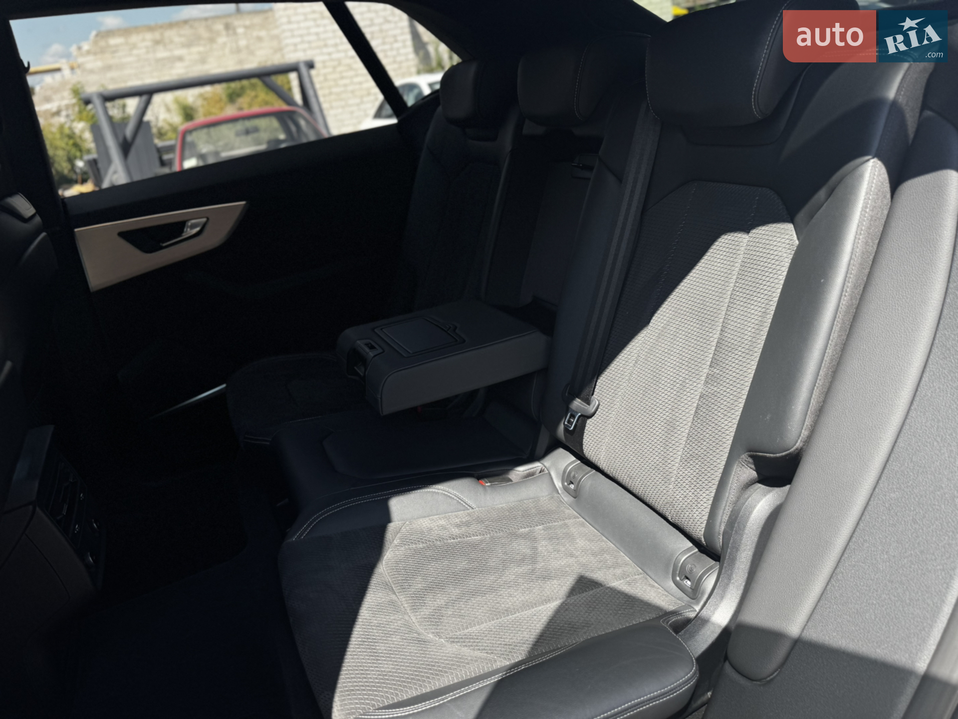 2020 Audi Q8 - мініатюра 46