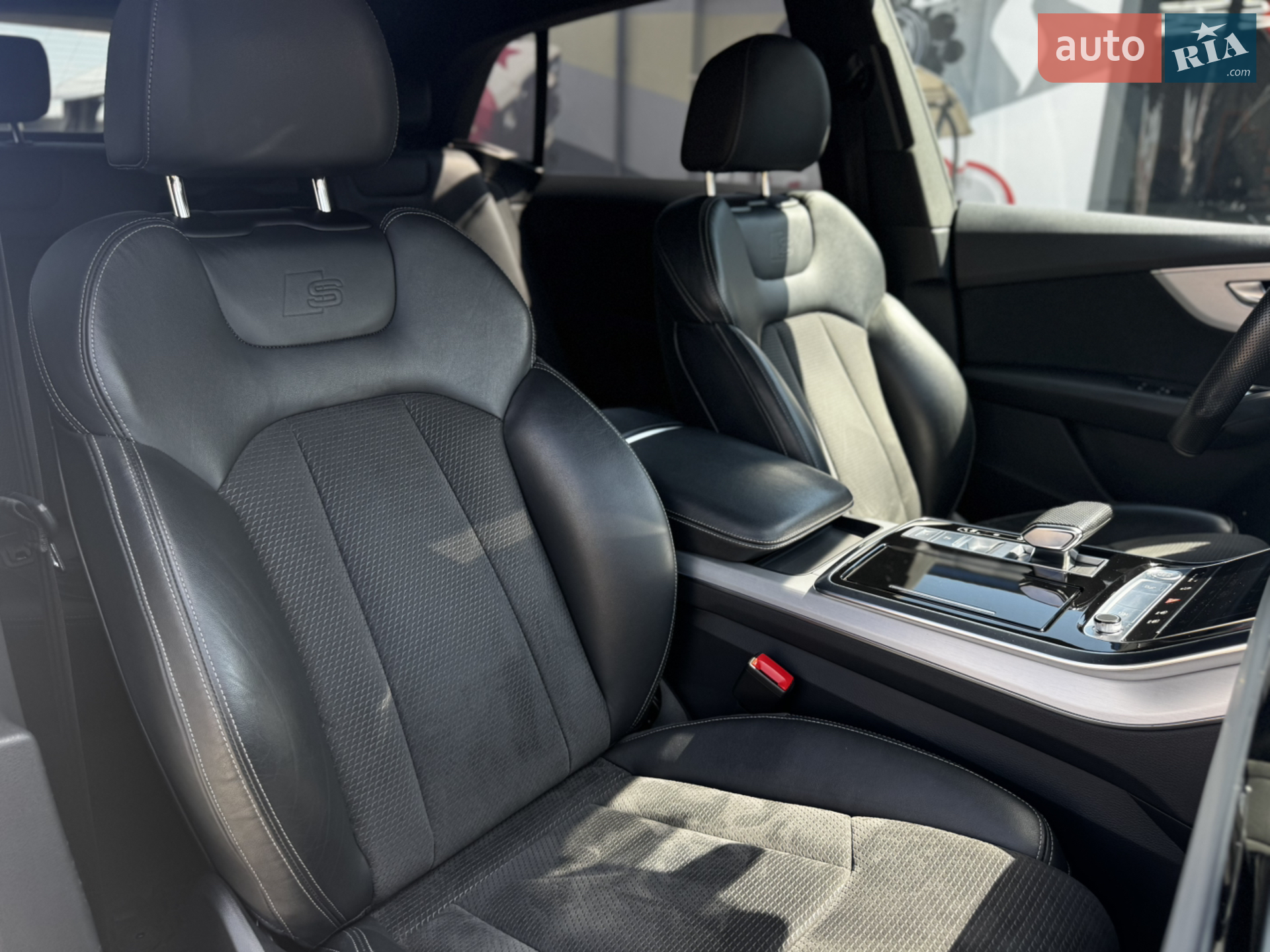 2020 Audi Q8 - мініатюра 61