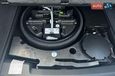 Внедорожник / Кроссовер Audi Q8 2020 в 