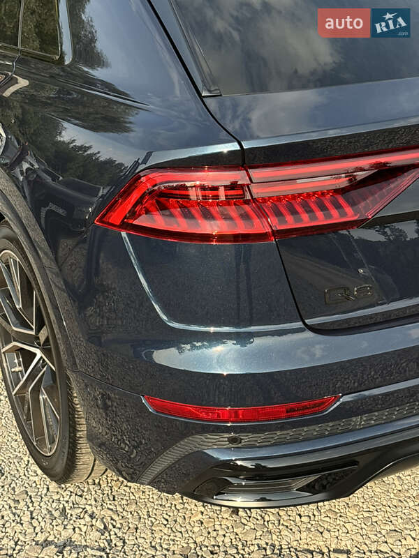 Внедорожник / Кроссовер Audi Q8 2023 в Львове