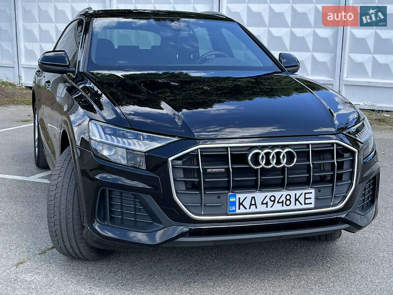 Audi Q8 2021