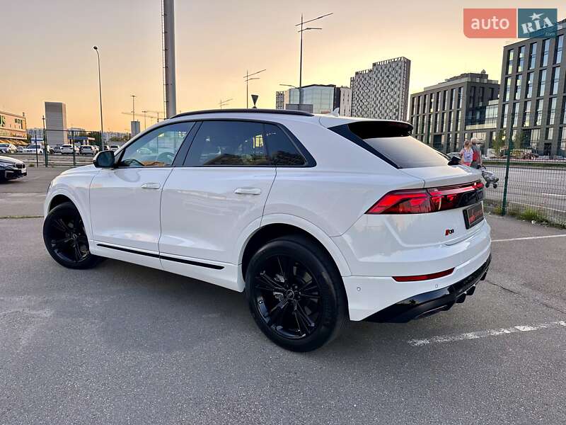 Внедорожник / Кроссовер Audi Q8 2023 в Киеве
