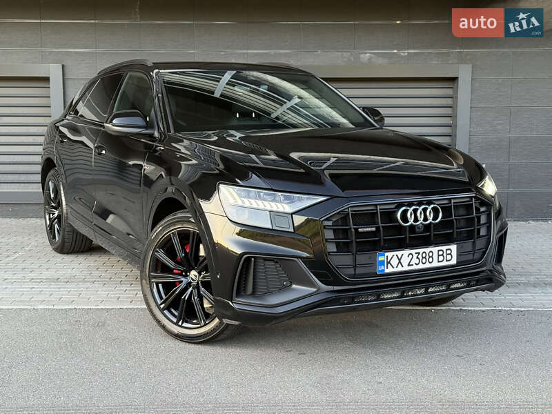 Audi Q8 2022
