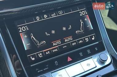Внедорожник / Кроссовер Audi Q8 2018 в 