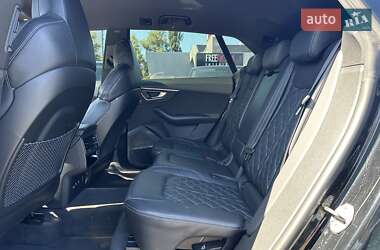 Внедорожник / Кроссовер Audi Q8 2018 в 
