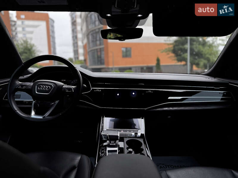 Внедорожник / Кроссовер Audi Q8 2020 в Ивано-Франковске