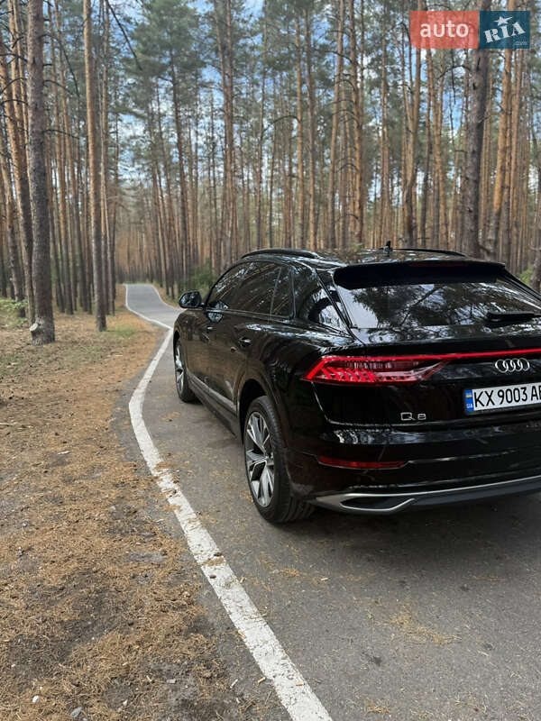Внедорожник / Кроссовер Audi Q8 2020 в Харькове