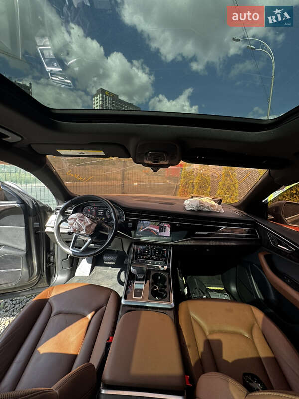 Внедорожник / Кроссовер Audi Q8 2018 в Киеве