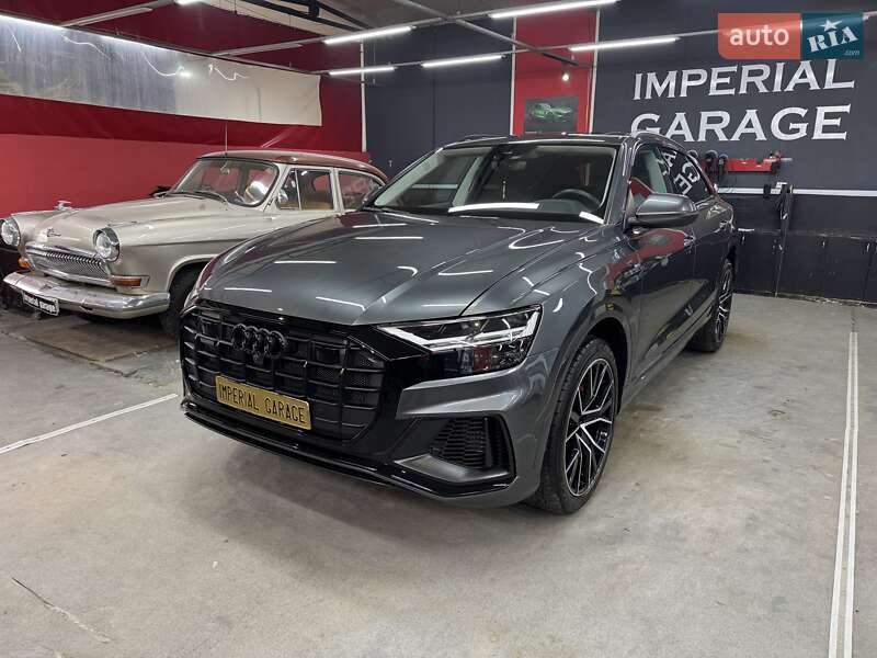 Audi Q8 2020