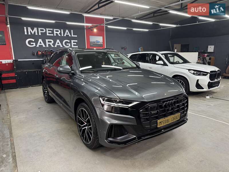 Внедорожник / Кроссовер Audi Q8 2020 в Львове
