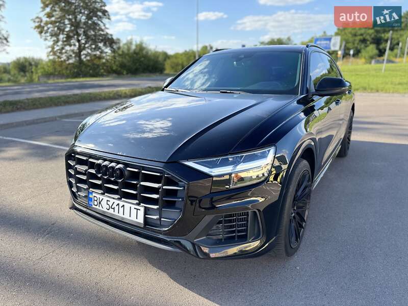 Внедорожник / Кроссовер Audi Q8 2018 в Ровно фото 4 Внедорожник / Кроссовер Audi Q8 2018 в Ровно