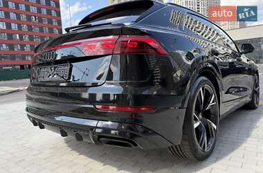 Внедорожник / Кроссовер Audi Q8 2023 в 