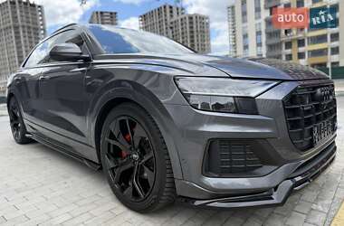 Внедорожник / Кроссовер Audi Q8 2019 в Киеве