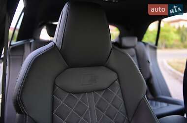 Внедорожник / Кроссовер Audi Q8 2025 в 