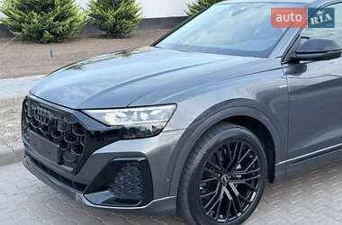 Внедорожник / Кроссовер Audi Q8 2025 в 
