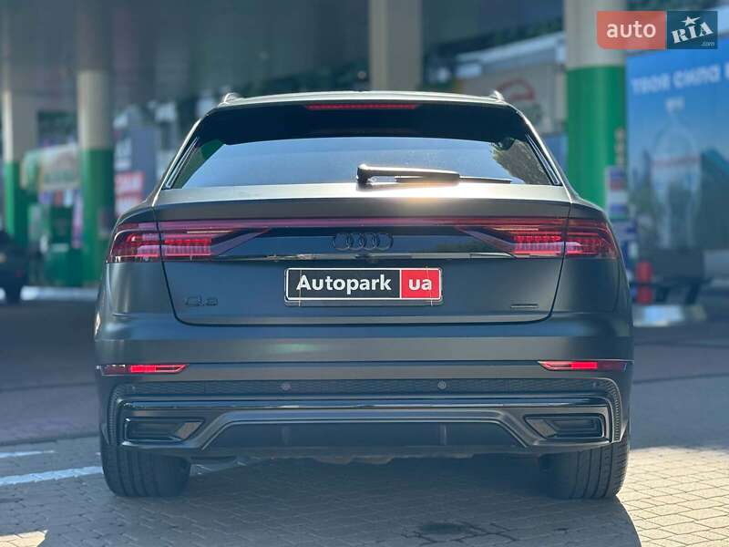 Позашляховик / Кросовер Audi Q8 2019 в Києві