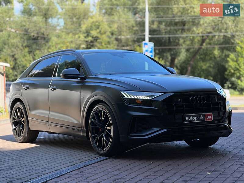 Позашляховик / Кросовер Audi Q8 2019 в Києві