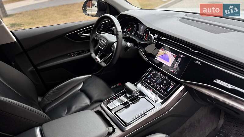 Внедорожник / Кроссовер Audi Q8 2018 в Ивано-Франковске
