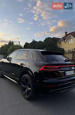 Внедорожник / Кроссовер Audi Q8 2020 в 
