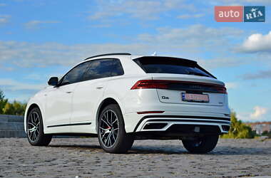 Позашляховик / Кросовер Audi Q8 2023 в  фото 14 Позашляховик / Кросовер Audi Q8 2023 в