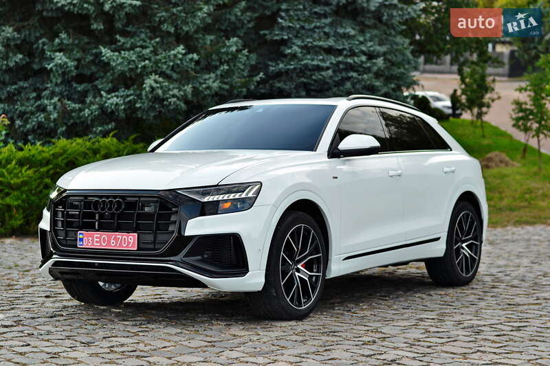 Audi Q8 2023