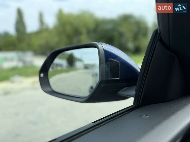 Внедорожник / Кроссовер Audi Q8 2019 в Ужгороде фото 16 Внедорожник / Кроссовер Audi Q8 2019 в Ужгороде