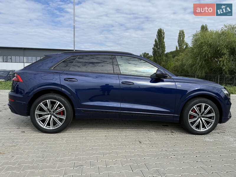 Внедорожник / Кроссовер Audi Q8 2019 в Ужгороде фото 21 Внедорожник / Кроссовер Audi Q8 2019 в Ужгороде