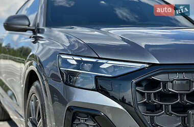 Внедорожник / Кроссовер Audi Q8 2024 в 