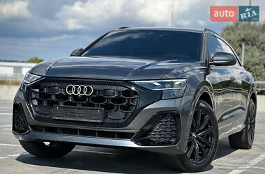 Внедорожник / Кроссовер Audi Q8 2024 в 