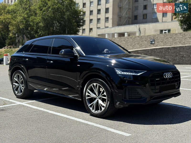 Audi Q8 2019