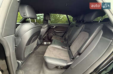 Внедорожник / Кроссовер Audi Q8 2019 в 